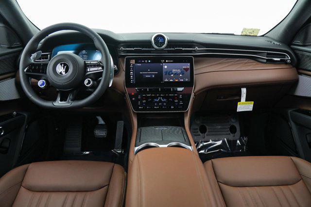 new 2025 Maserati Grecale car, priced at $91,055