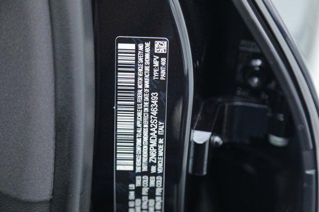 new 2025 Maserati Grecale car, priced at $91,055