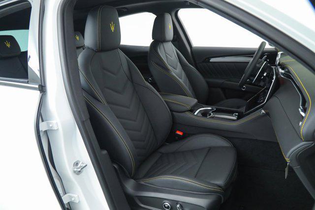 new 2025 Maserati Grecale car, priced at $100,515