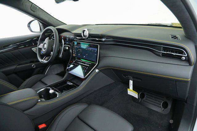 new 2025 Maserati Grecale car, priced at $100,515