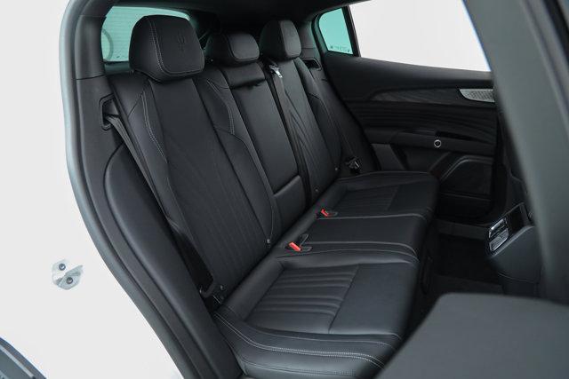 new 2025 Maserati Grecale car, priced at $78,425