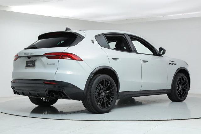 new 2025 Maserati Grecale car, priced at $78,425