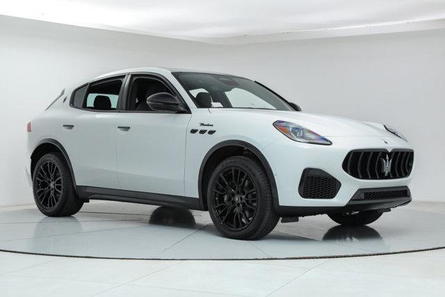 new 2025 Maserati Grecale car, priced at $78,425