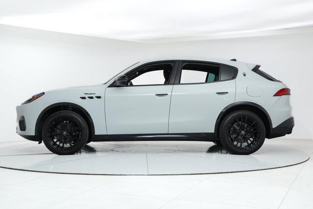 new 2025 Maserati Grecale car, priced at $78,425