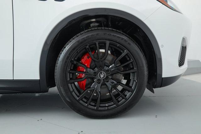 new 2025 Maserati Grecale car, priced at $84,575