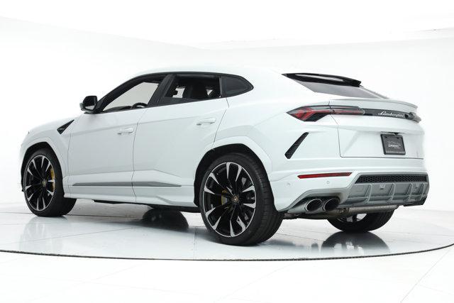 used 2021 Lamborghini Urus car, priced at $224,900