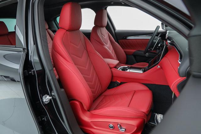 used 2025 Maserati Grecale car, priced at $86,550