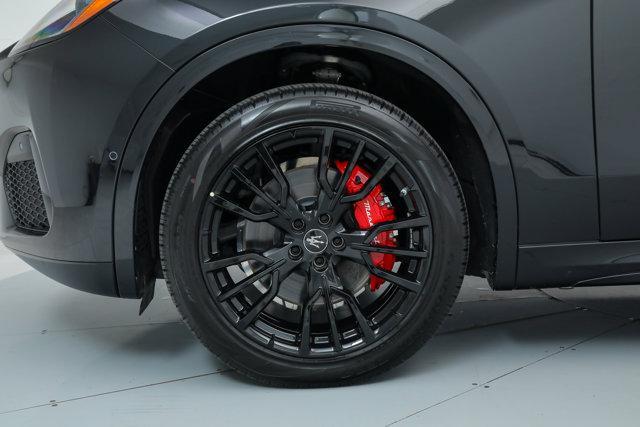 used 2025 Maserati Grecale car, priced at $86,550