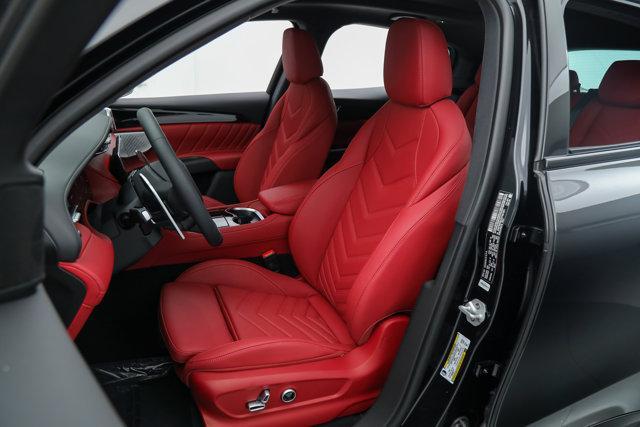 used 2025 Maserati Grecale car, priced at $86,550