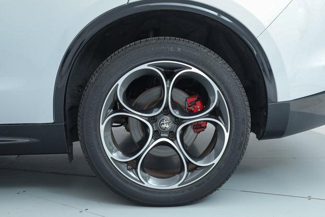 new 2025 Alfa Romeo Stelvio car, priced at $58,385