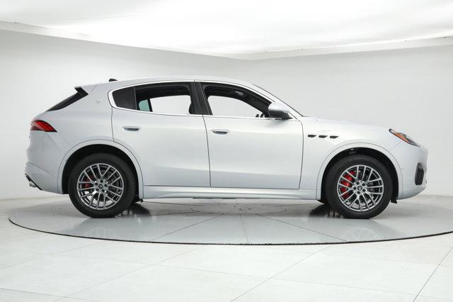 new 2024 Maserati Grecale car, priced at $75,805