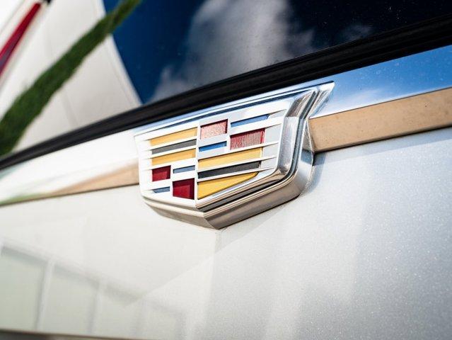 used 2018 Cadillac Escalade car, priced at $30,998