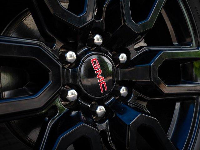 used 2022 GMC Sierra 1500 car, priced at $35,298
