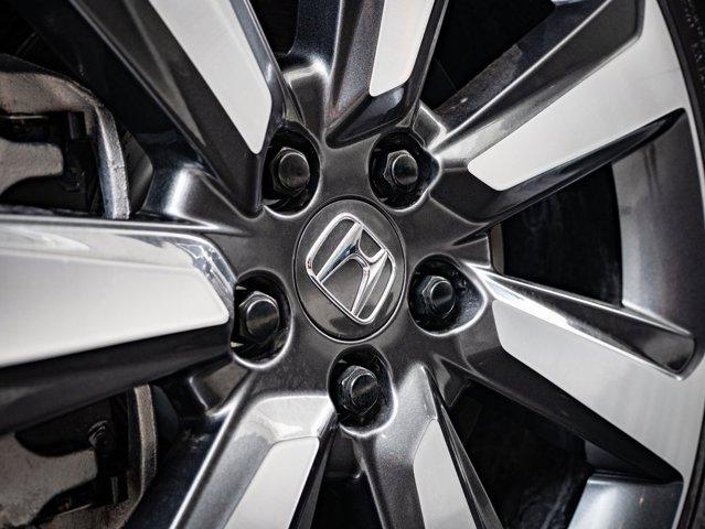 used 2025 Honda Pilot car, priced at $48,998