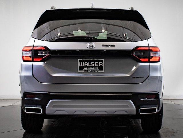 used 2025 Honda Pilot car, priced at $48,998