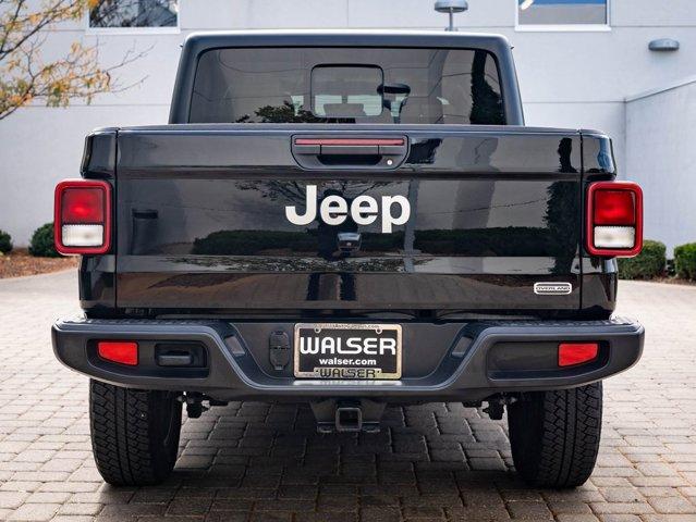 used 2021 Jeep Gladiator car, priced at $34,498