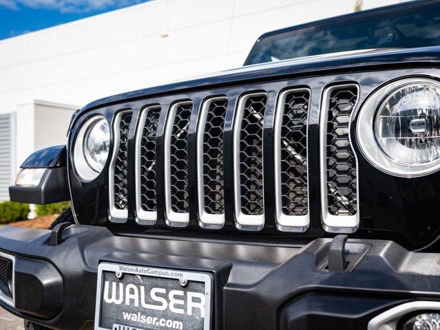 used 2021 Jeep Gladiator car, priced at $34,498