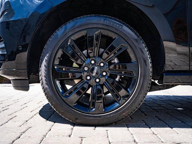 used 2024 Lincoln Navigator car, priced at $82,998