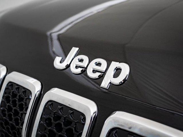 used 2022 Jeep Cherokee car, priced at $19,398