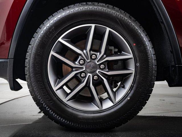 used 2021 Jeep Grand Cherokee car, priced at $29,298