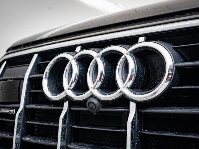 used 2020 Audi Q7 car, priced at $30,998