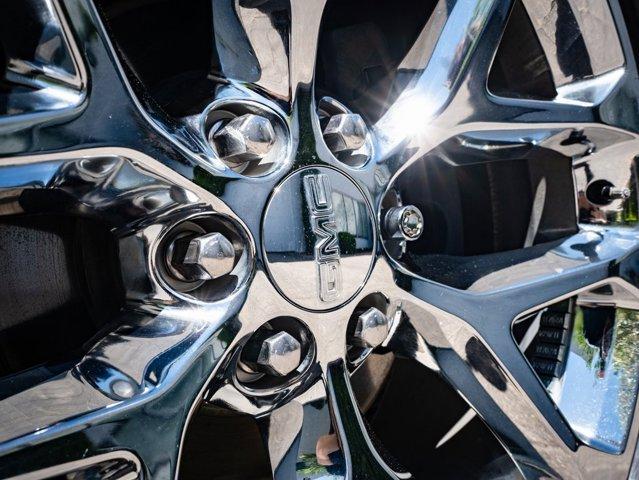 used 2020 GMC Yukon car, priced at $43,998
