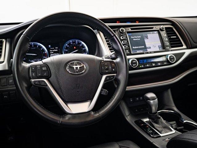 used 2019 Toyota Highlander car, priced at $36,998