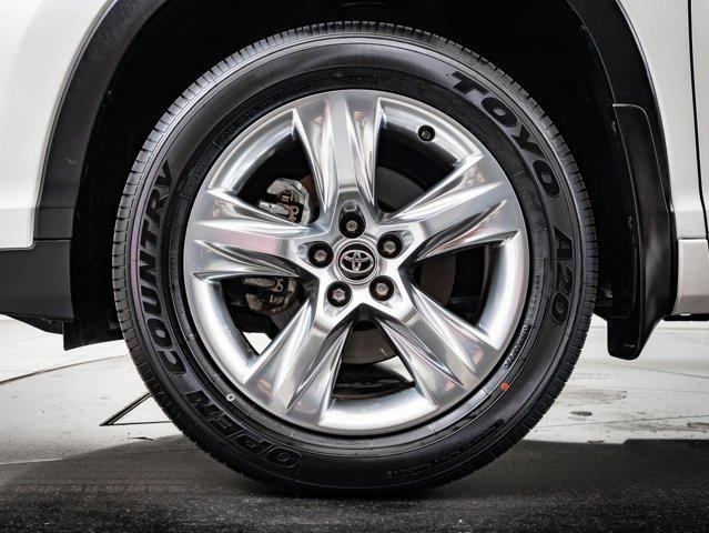 used 2019 Toyota Highlander car, priced at $36,998