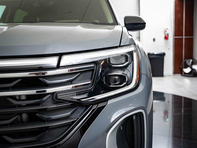 used 2025 Volkswagen Atlas car, priced at $46,998