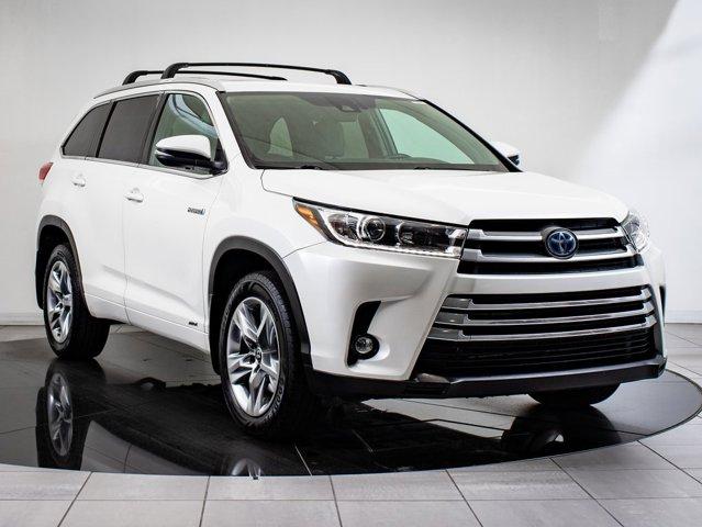 used 2019 Toyota Highlander Hybrid car, priced at $30,998