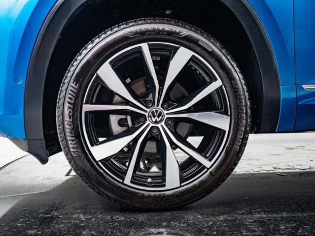 used 2024 Volkswagen Atlas Cross Sport car, priced at $47,598