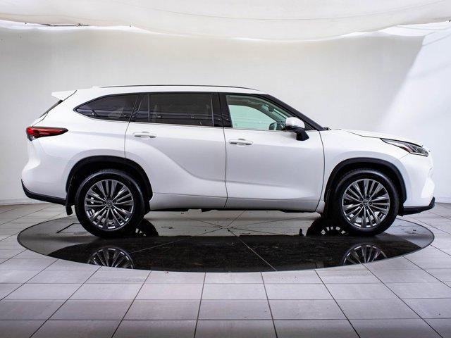 used 2021 Toyota Highlander car, priced at $38,298