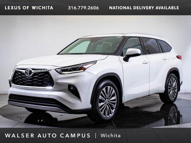 used 2021 Toyota Highlander car, priced at $38,298