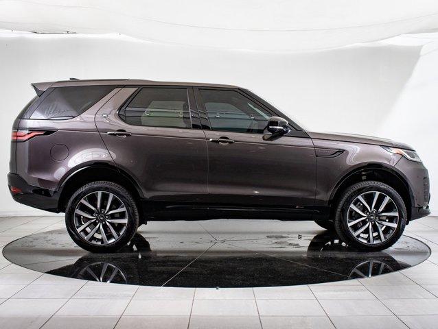 used 2022 Land Rover Discovery car, priced at $41,998