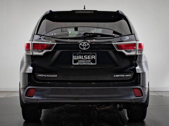 used 2014 Toyota Highlander car, priced at $17,998