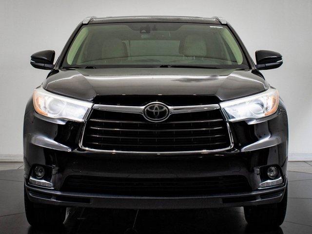 used 2014 Toyota Highlander car, priced at $17,998