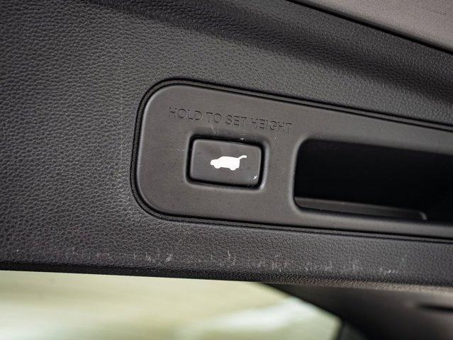 used 2025 Acura MDX car, priced at $51,398