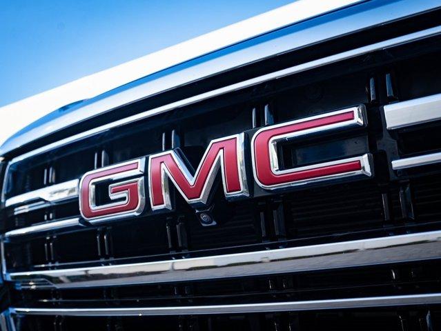 used 2023 GMC Yukon car, priced at $63,698