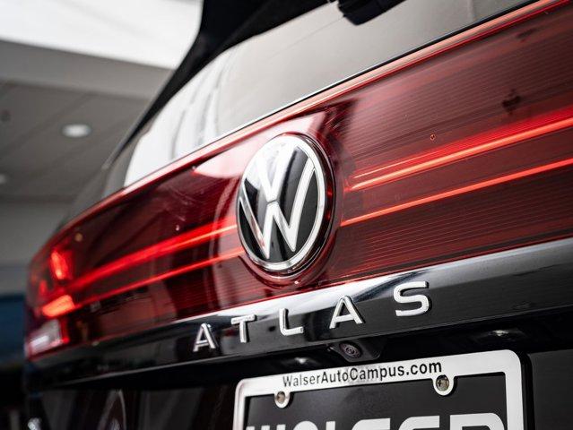 used 2024 Volkswagen Atlas car, priced at $43,598
