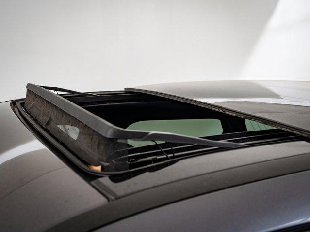 used 2021 Land Rover Range Rover Velar car, priced at $43,998
