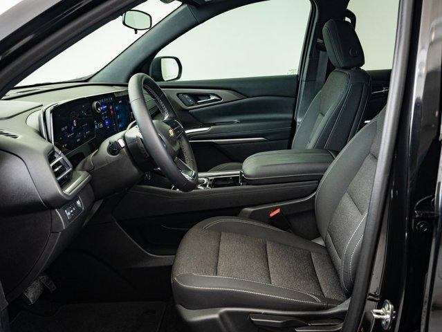 used 2024 Chevrolet Traverse car, priced at $39,398