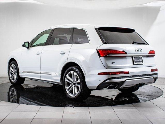 used 2025 Audi Q7 car, priced at $62,598