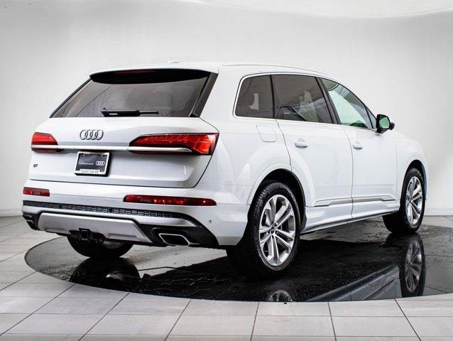 used 2025 Audi Q7 car, priced at $62,598