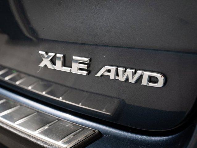 used 2018 Toyota Highlander car, priced at $19,998