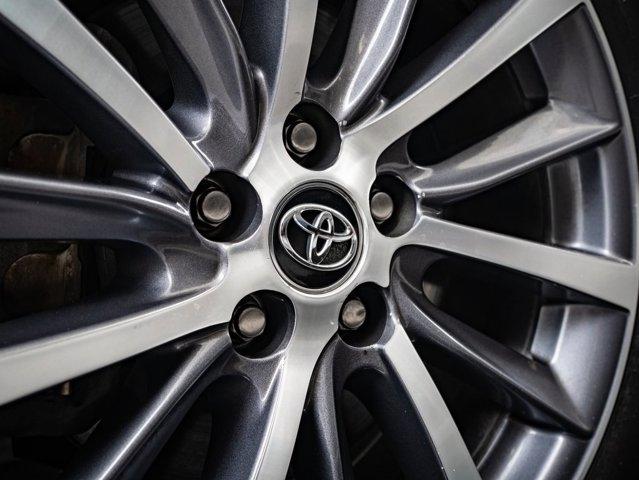 used 2018 Toyota Highlander car, priced at $19,998