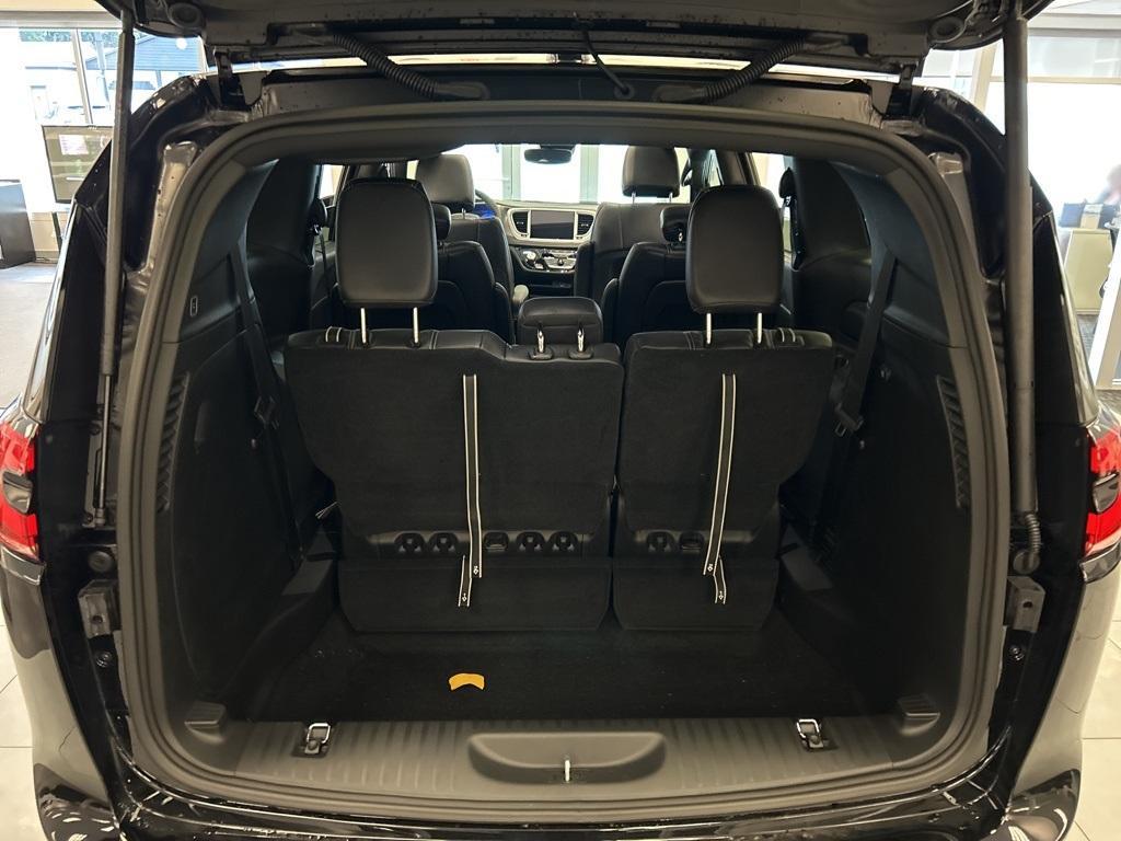 new 2026 Chrysler Pacifica car, priced at $44,816