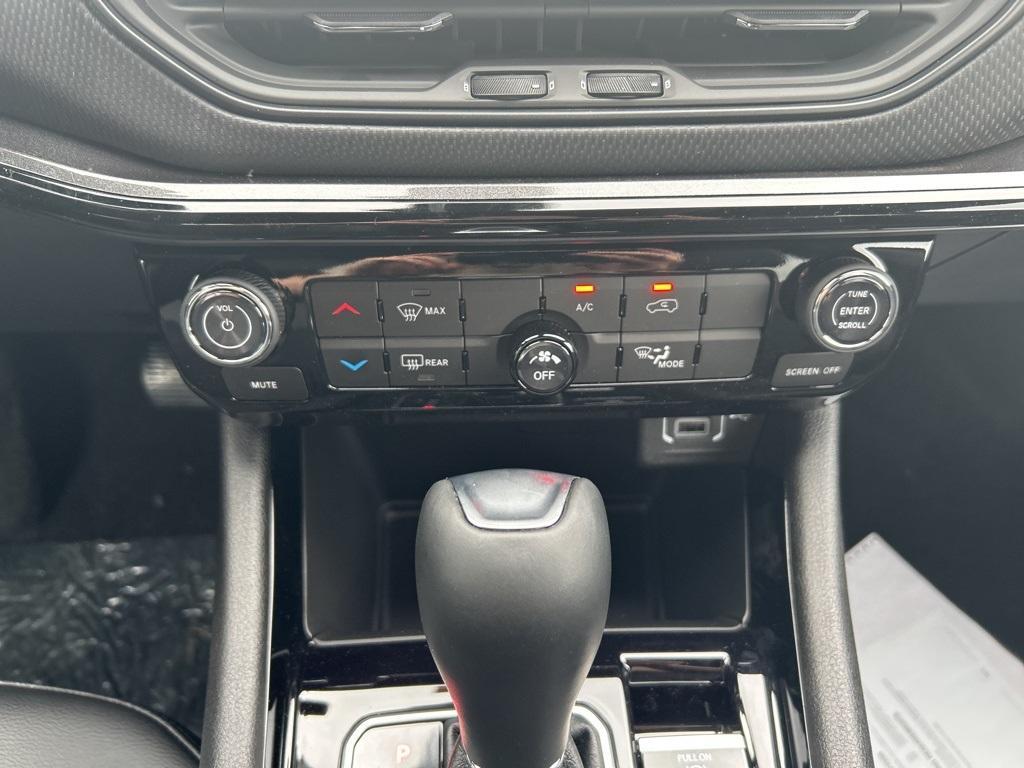 new 2025 Jeep Compass car, priced at $28,968