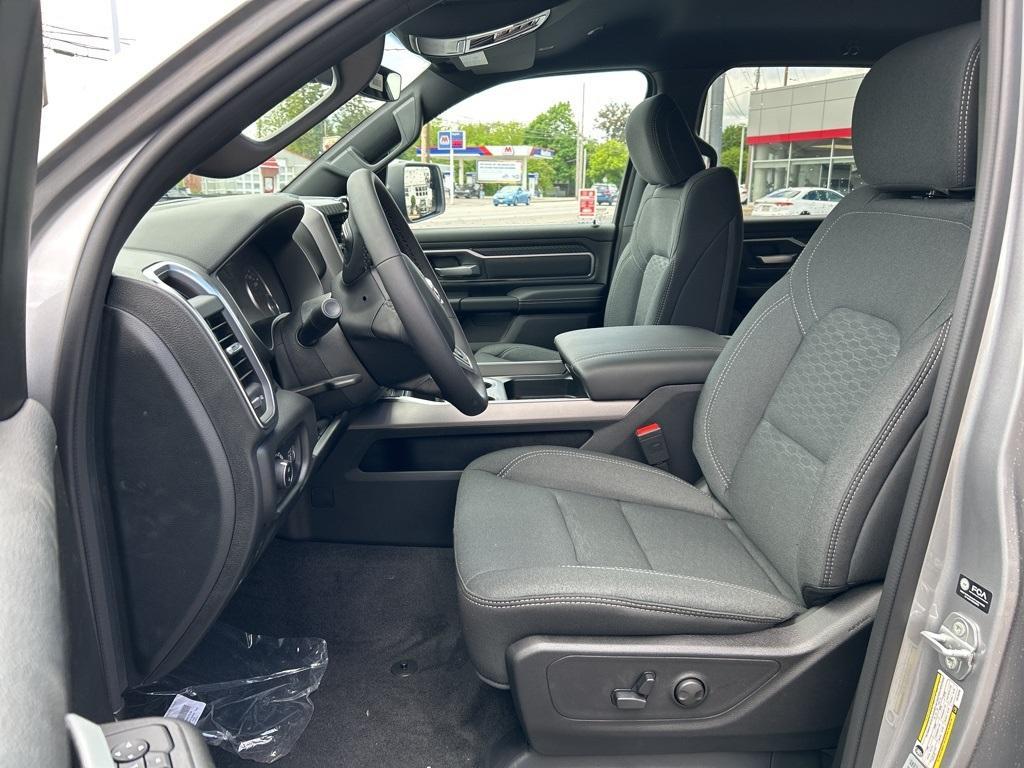new 2025 Ram 1500 car, priced at $59,260