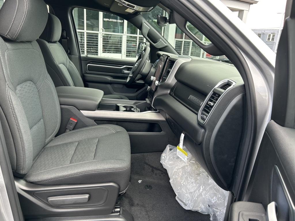 new 2025 Ram 1500 car, priced at $59,260