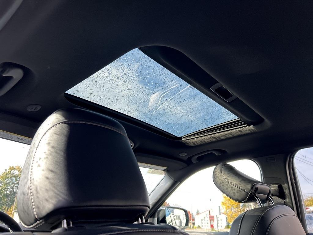 new 2025 Jeep Grand Cherokee car, priced at $45,711